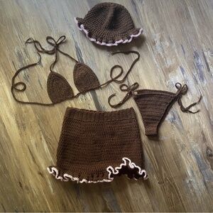 4 piece crochet set